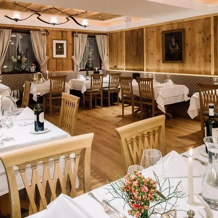 Hotel Adler 4*