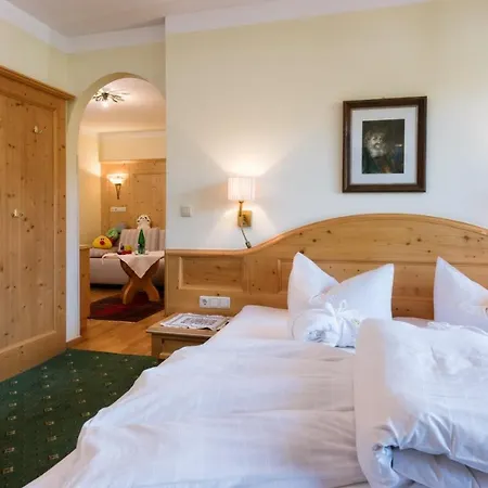 Adler Hotel 4*